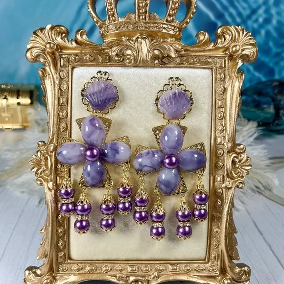 Vintage Purple Earrings, Lavender rhinestone earrings, Statement Prom Earring - Picture 1 of 7